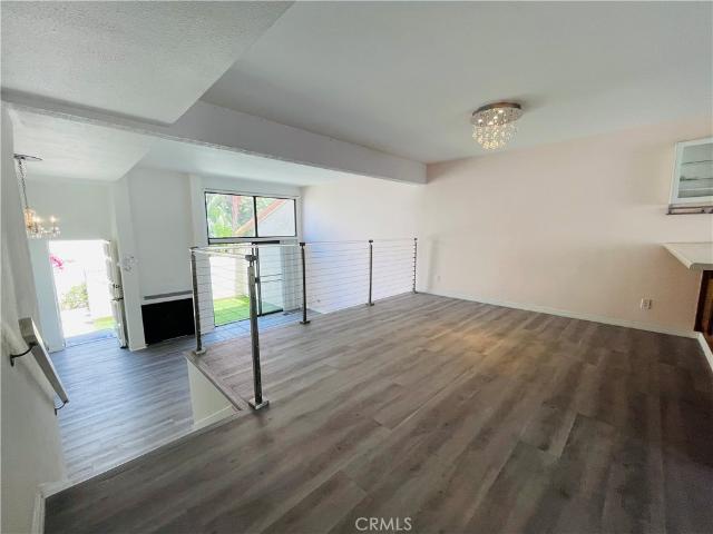 Townhouse for sale in Woodland Hills-Warner Center Neighborhood Council District, Canoga Park