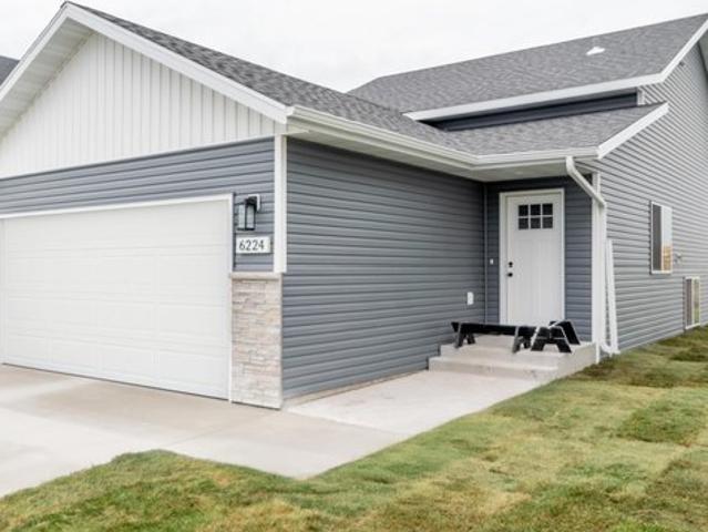House for sale in Horace, North Dakota
