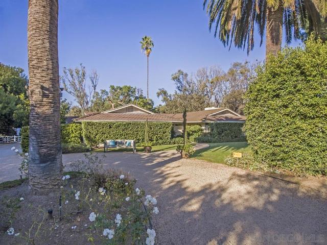 Property for rent in Rancho Santa Fe, California