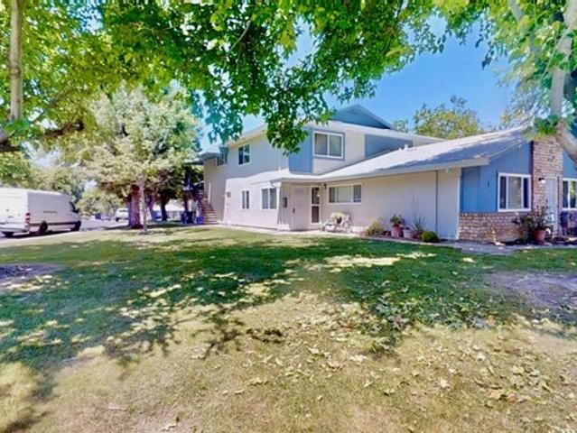 Townhouse for sale in Carmichael, California