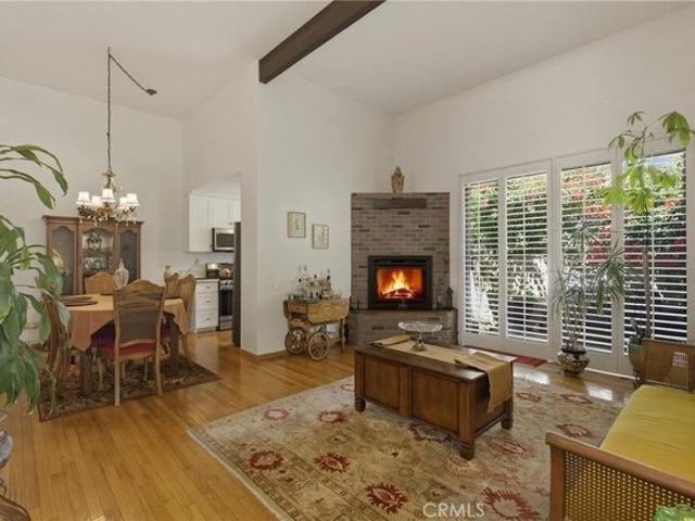 Townhouse for sale in Woodland Hills-Warner Center Neighborhood Council District, Canoga Park