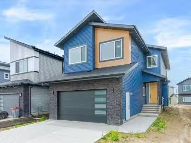 House for sale in Devon, Alberta
