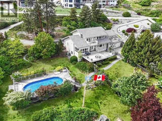 House for sale in Peachland, British Columbia