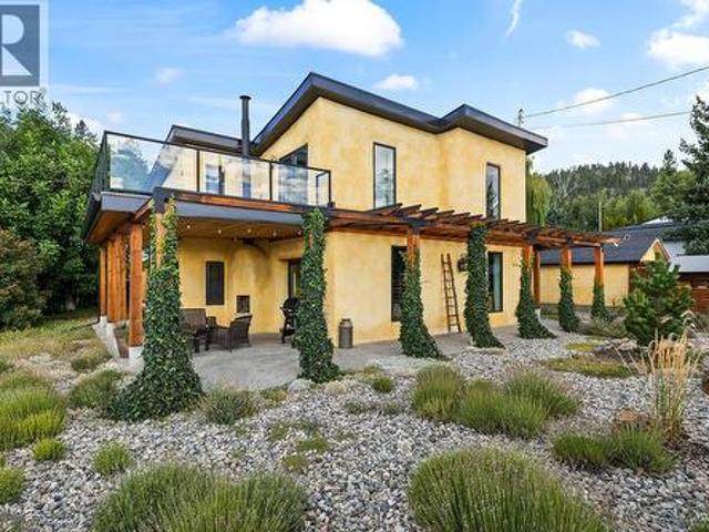 House for sale in Peachland, British Columbia
