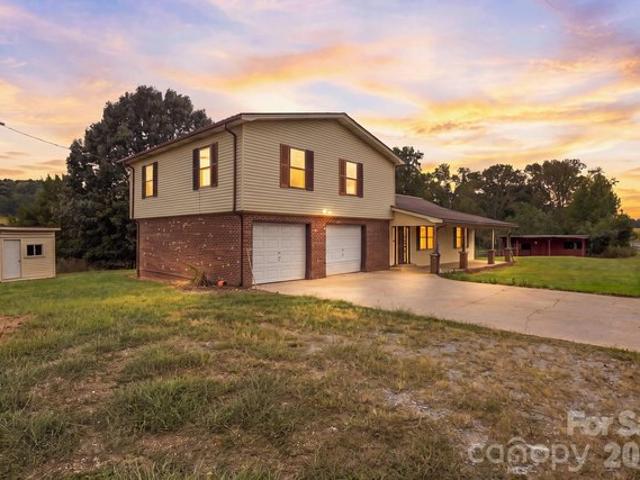 House for sale in Denton, Davidson County