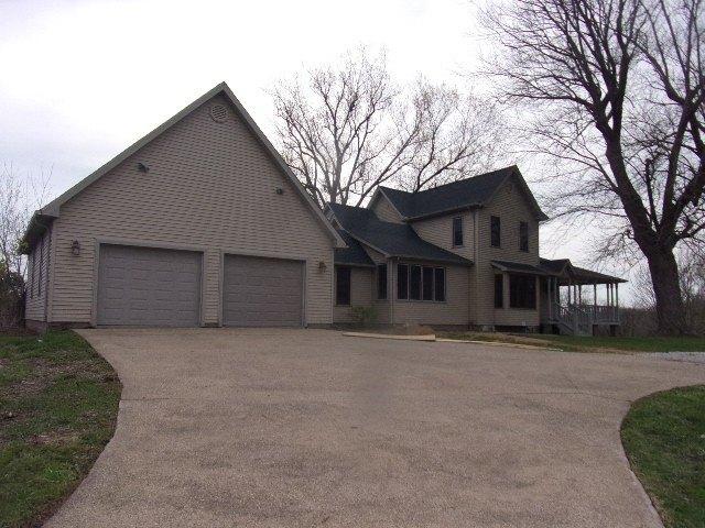 House for sale in Brimfield, Illinois