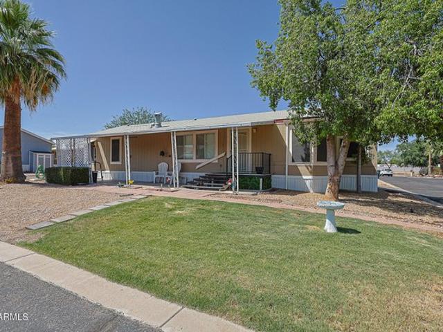 House for sale in Litchfield Park, Arizona