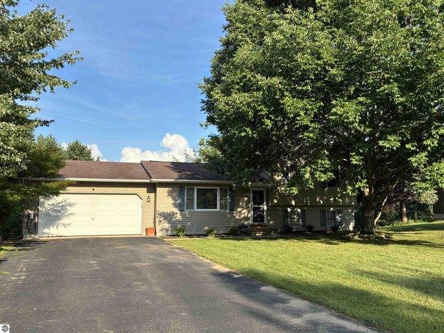 House for sale in Williamsburg, Whitewater Township