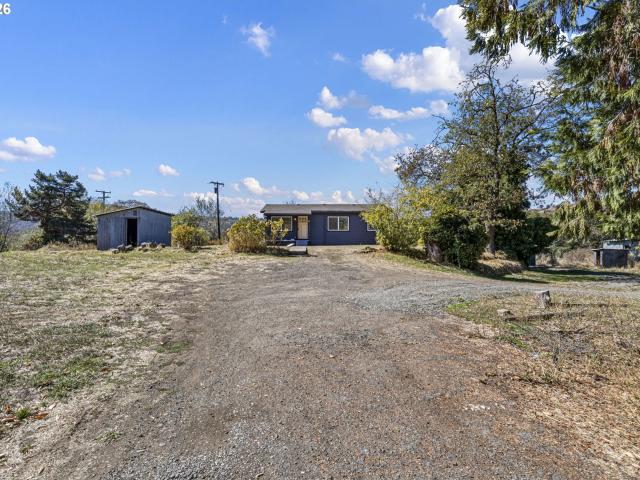 House for sale in Myrtle Creek, Douglas County