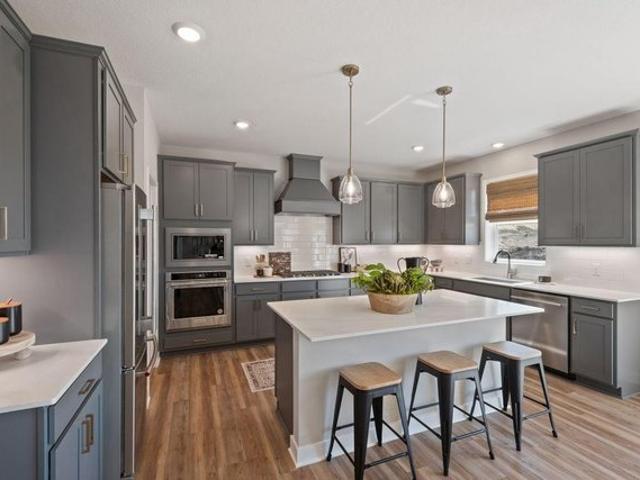 House for sale in Cottage Grove, Minnesota