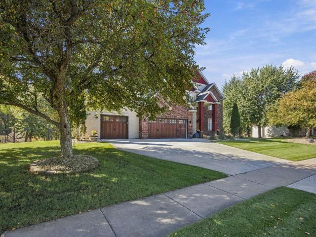 House for sale in Shakopee, Scott County