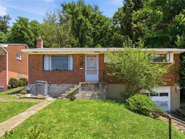 House for sale in Verona, Pennsylvania