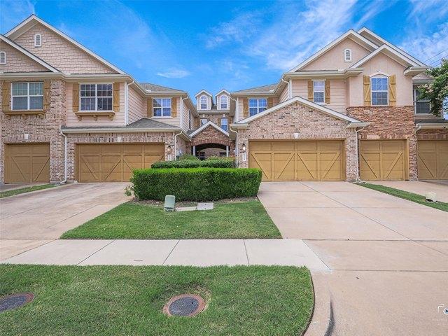 Townhouse for sale in Plano, Texas