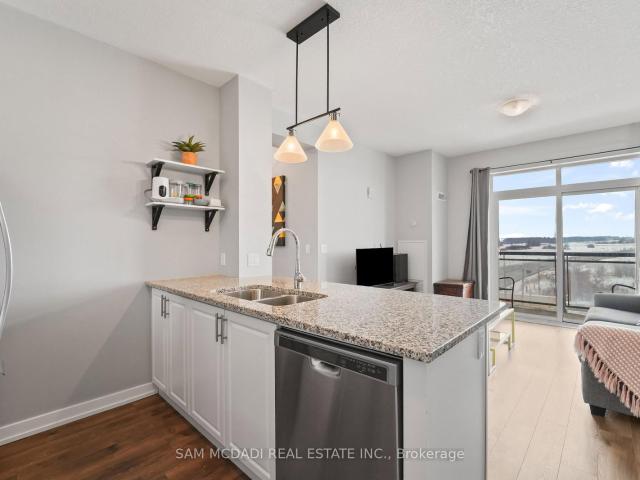 Condo for sale in Oakville, Ontario