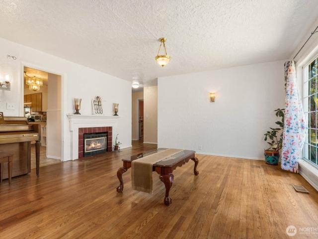 House for sale in Everett, Washington