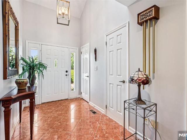 Townhouse for sale in Mahwah