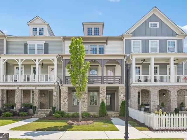 Townhouse for sale in Woodstock, Georgia