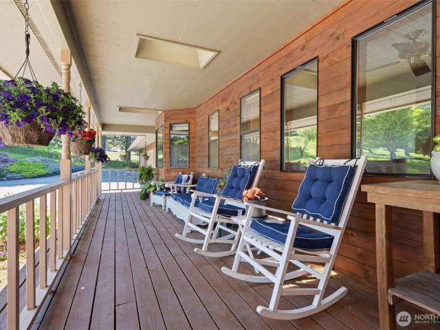House for sale in Kalama, Washington