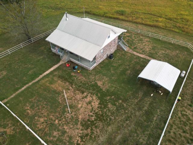 House for sale in Ark