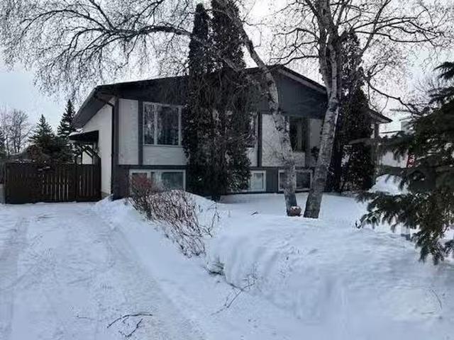 House for sale in East St. Paul, Manitoba