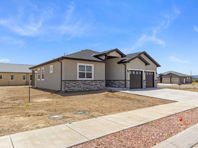 House for sale in Montrose