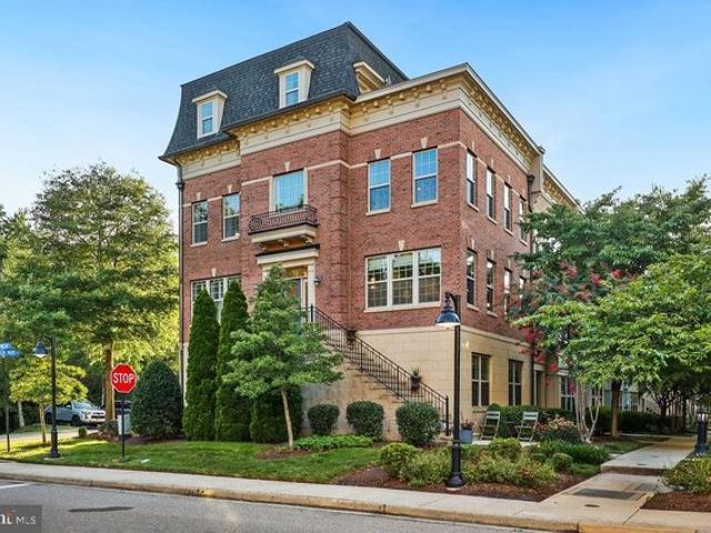 Townhouse for sale in Oxon Hill, Maryland