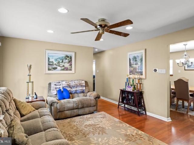 House for sale in Turnersville, New Jersey