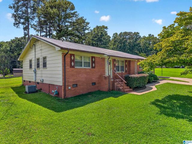 House for sale in Weaver, Alabama