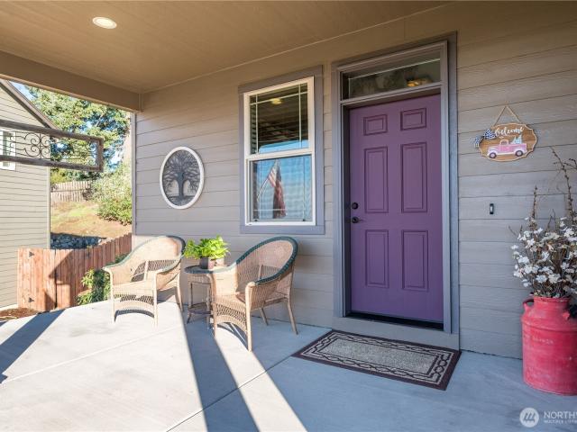 House for sale in Kalama, Washington