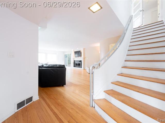 House for sale in Grosse Pointe Woods, Wayne County