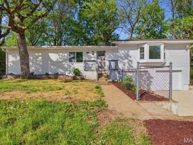 House for sale in High Ridge, Missouri