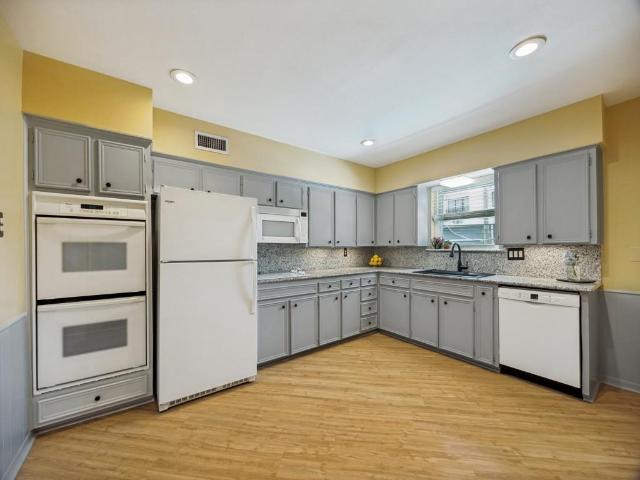 Condo for sale in Dallas, Dallas County