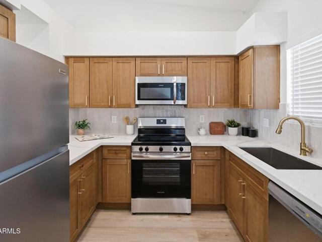 Townhouse for sale in Laveen, Arizona