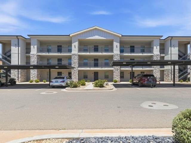 Condo for sale in Hurricane, Utah