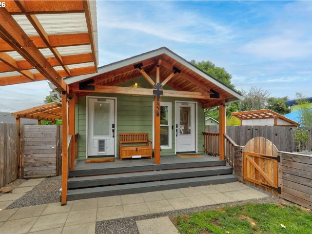 Townhouse for sale in Oregonia