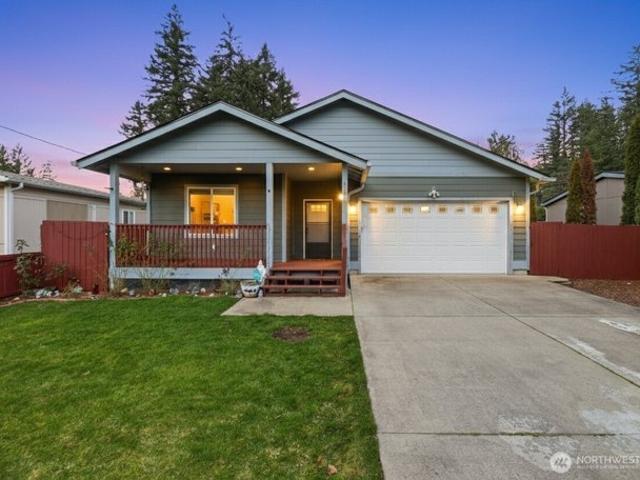 House for sale in Deming, Washington