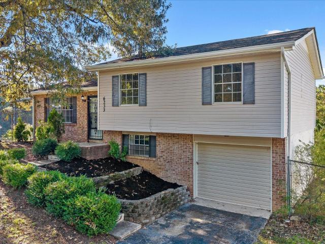 House for sale in Lake Harbor Estates, Harrison
