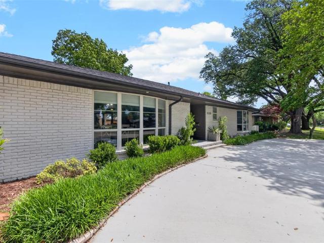 House for sale in Dallas, Texas