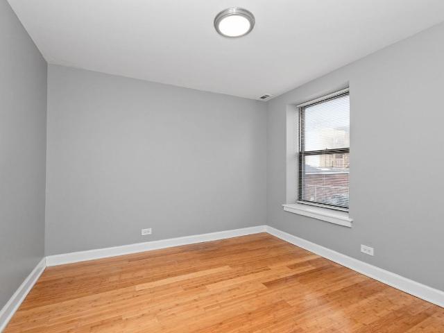 Apartment for rent in Chicago Park, Illinois