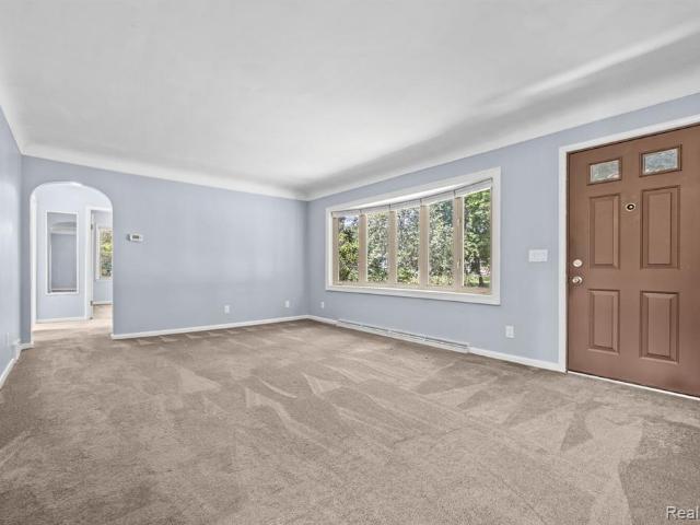 House for sale in Waterford, Michigan