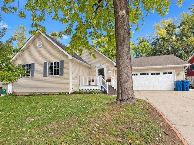 House for sale in Maple Grove, Hennepin County