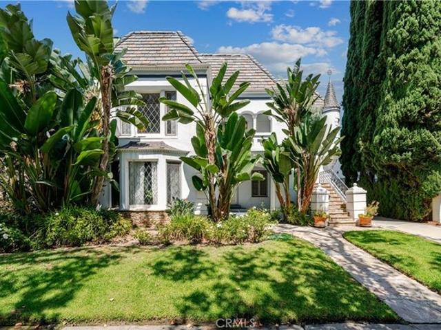 House for sale in Canoga Park, California