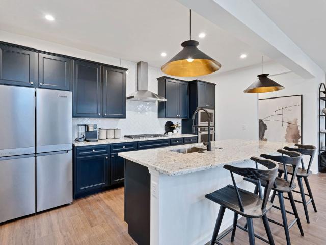 Condo for sale in Lisle, Illinois