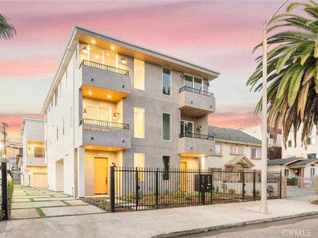 House for sale in Hollywood, Los Angeles