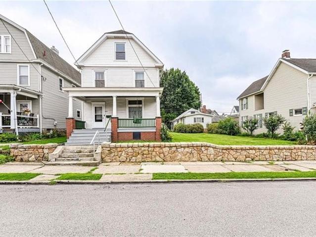 House for sale in Latrobe, Pennsylvania
