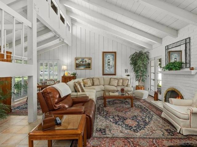 Townhouse for sale in Solana Beach, California