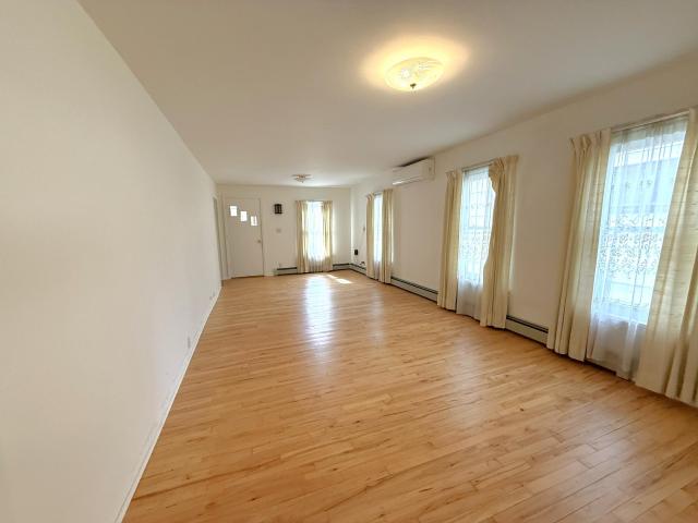 House for sale in Ely, Saint Louis County
