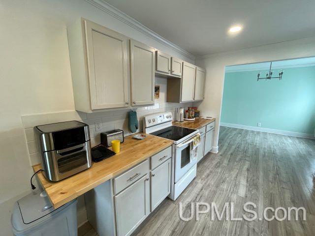 House for sale in Iron Mountain, Michigan