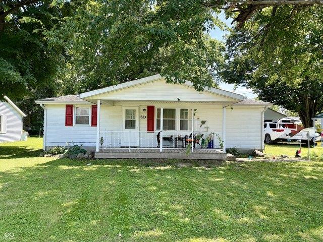 House for sale in Ladoga, Indiana