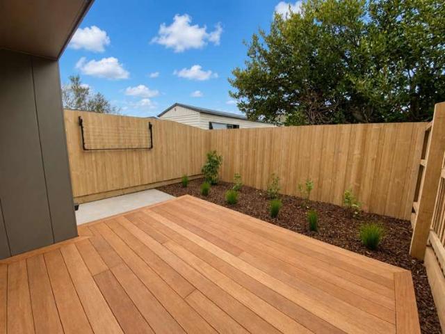 Townhouse for rent in Canterbury